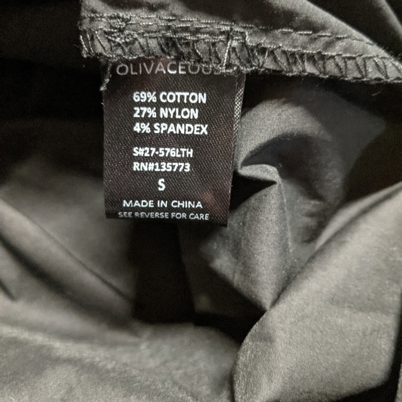 Olivaceous Long Sleeve with Puff Sleeve Black S - Picture 9 of 9